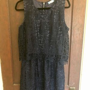 Sleeveless navy blue lace floral dress